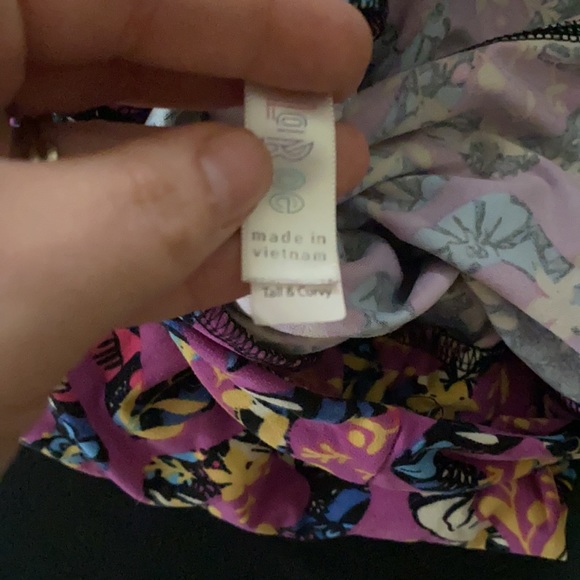 Lularoe TC purple Leggings - Picture 2 of 2
